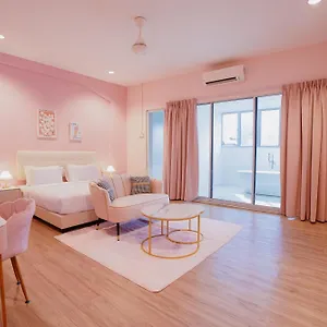 Pink Ostello
